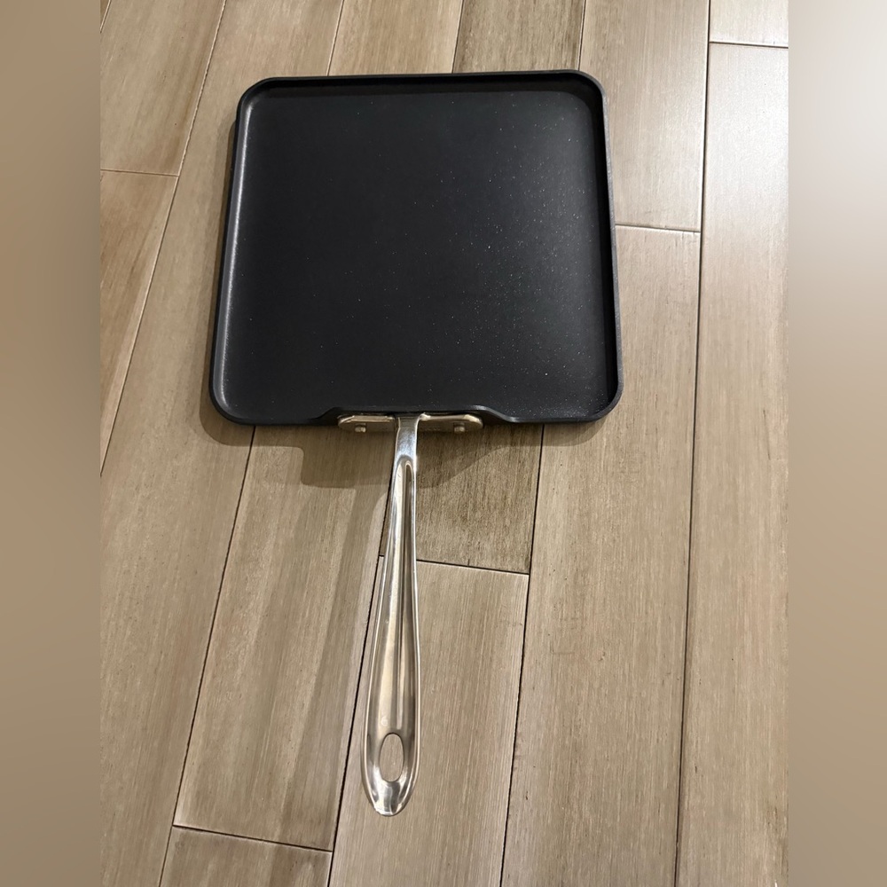 All clad Nonstick Square Griddle Pan with Stainless Handle - Black